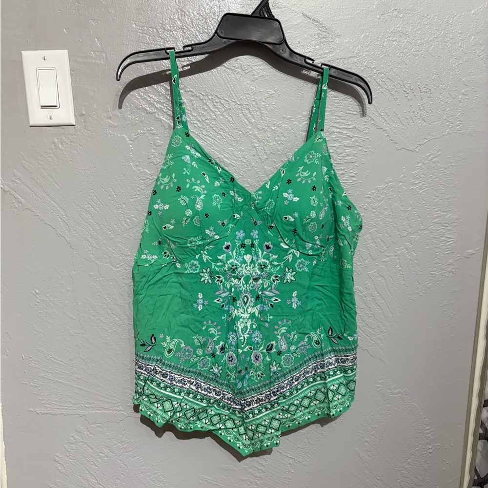 No Boundaries Green Bandana-print Top